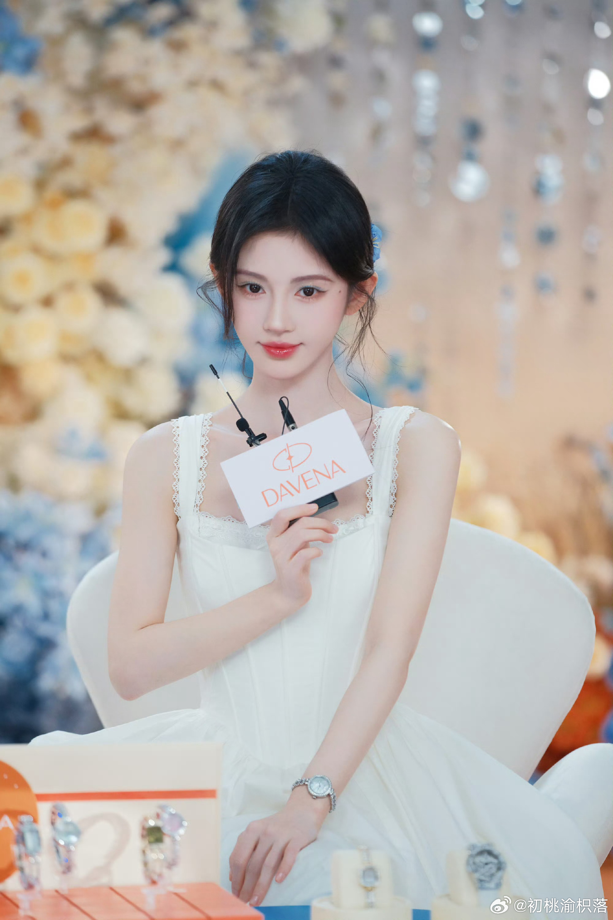 鞠婧祎 jjy鞠婧祎苏绿夏 jjy鞠婧祎万花世界 见你是顶级浪漫.“𝐌𝐞𝐞
