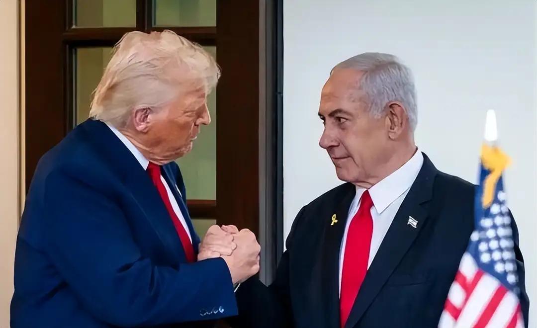 太狠了，内塔尼亚胡前脚打仗，后脚就要坐牢？特朗普急着捞人！


就在前几天，特朗