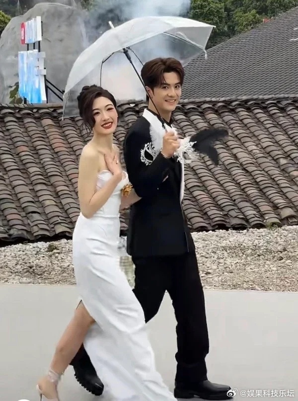 Lss ysx 都没换4套👗 我们赝姐用力过猛 