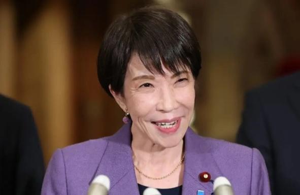 高市早苗怕啥来啥？中国27号公告发布，日本没等到中方的会面，等来了中方的制裁清单