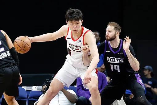 杨瀚森：对自己发展联盟的表现打60分，多少还是有些没放开
04月11日讯 在篮球