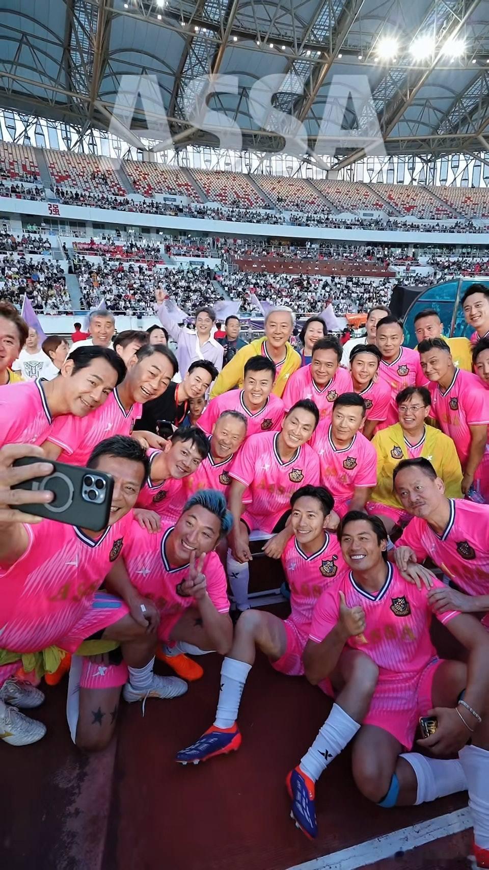 本月（14日）迎來73歲的曾志偉，自卸下無綫（TVB）總經理職位後，過著「無官一