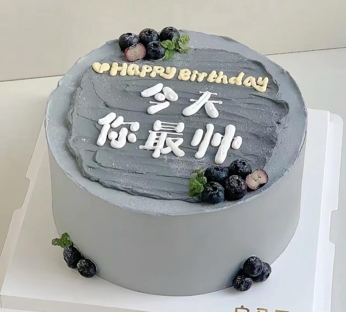 ‌增强共情能力‌：通过沉浸式体验他人生活，理解不同背景者的选择，减少偏见，促进社