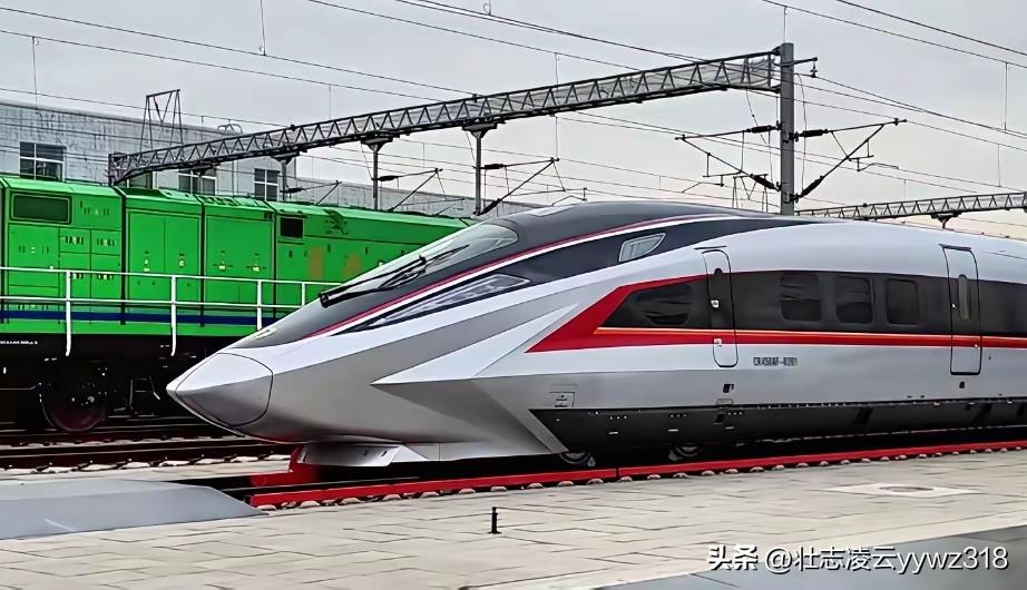 有没有发现，现在出远门最愁的就是耗时间？
跨省一趟大半天，想常回家看看都难。
 