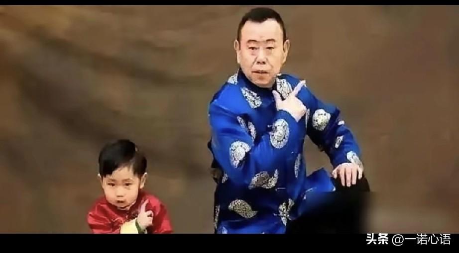 网友们真是操心，竟然担心潘长江十二岁的外孙子长不高！
别瞎操心了，人家孩子虽然只