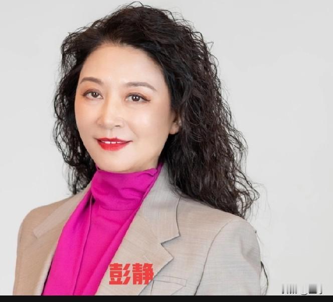 重庆律界一姐彭静被带走调查：懂法的“白手套”，才是最致命的蛀虫
 
连续三届全国
