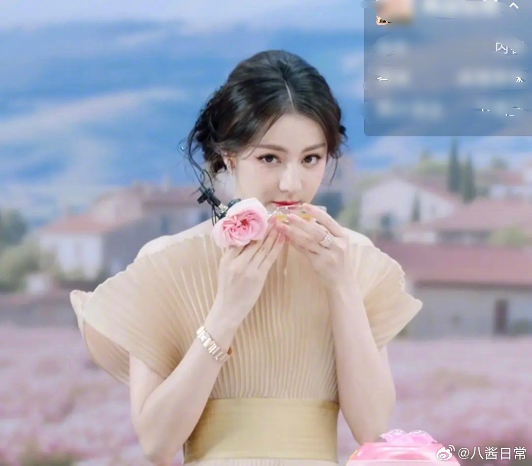 迪丽热巴今日直播截图迪丽热巴直播