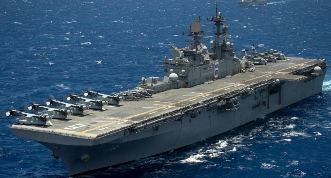 根据媒体报道，美军在调集“林肯”号与“福特”号航母参与中东冲突后又从本土急调“布