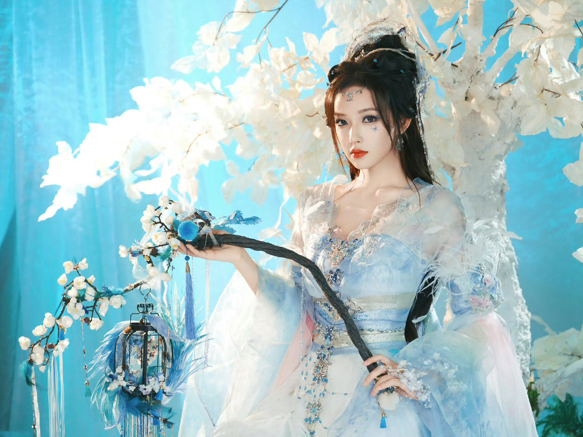 潇潇你是仙女下凡了[爱你][爱你][爱你] 程潇宝宝你这组美照简直是AI建模级别