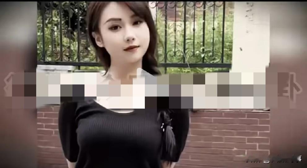 d音千万粉丝女网红憔悴自曝负资产，与签约公司产生矛盾分歧。

         