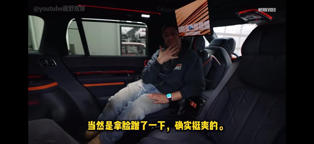 油管上博主转过座椅以后就看不到后排显示屏了，后面是不是能在三排上方加个拓展屏，拓