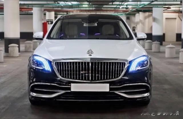 迈巴赫能称得上豪华品牌，那可不是吹的。它有着德国血统，传承百年经典，传统制造技术