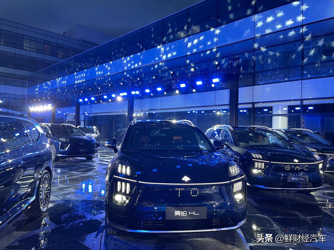 从预售到上市，始终C位登场
广汽最重磅的两场发布会，昊铂HL皆为主角
这不仅是昊