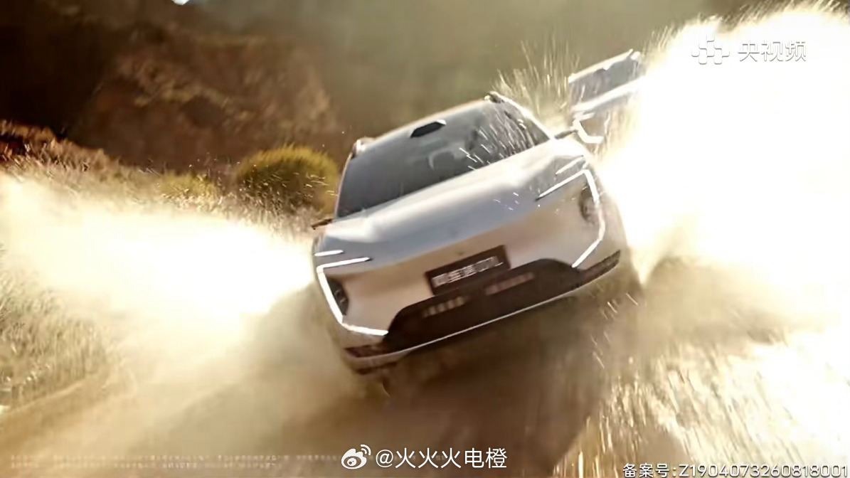 阿维塔07L！！全球首台0改装征战环塔克拉玛干沙漠赛段的纯电SUV！！阿维塔07