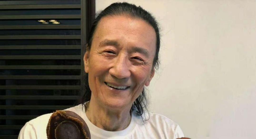 谢贤代表作 港媒曝谢霆锋爸爸去世了，享年89岁，代表作有《青春恋歌》《萧十一郎》