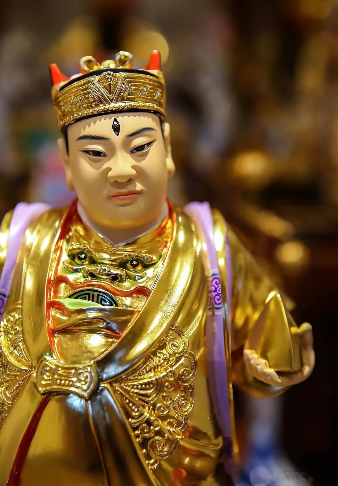 人不能想太多，想太多，心会累，心累了，人就会活得很累。林清玄说：人生不如意之事十