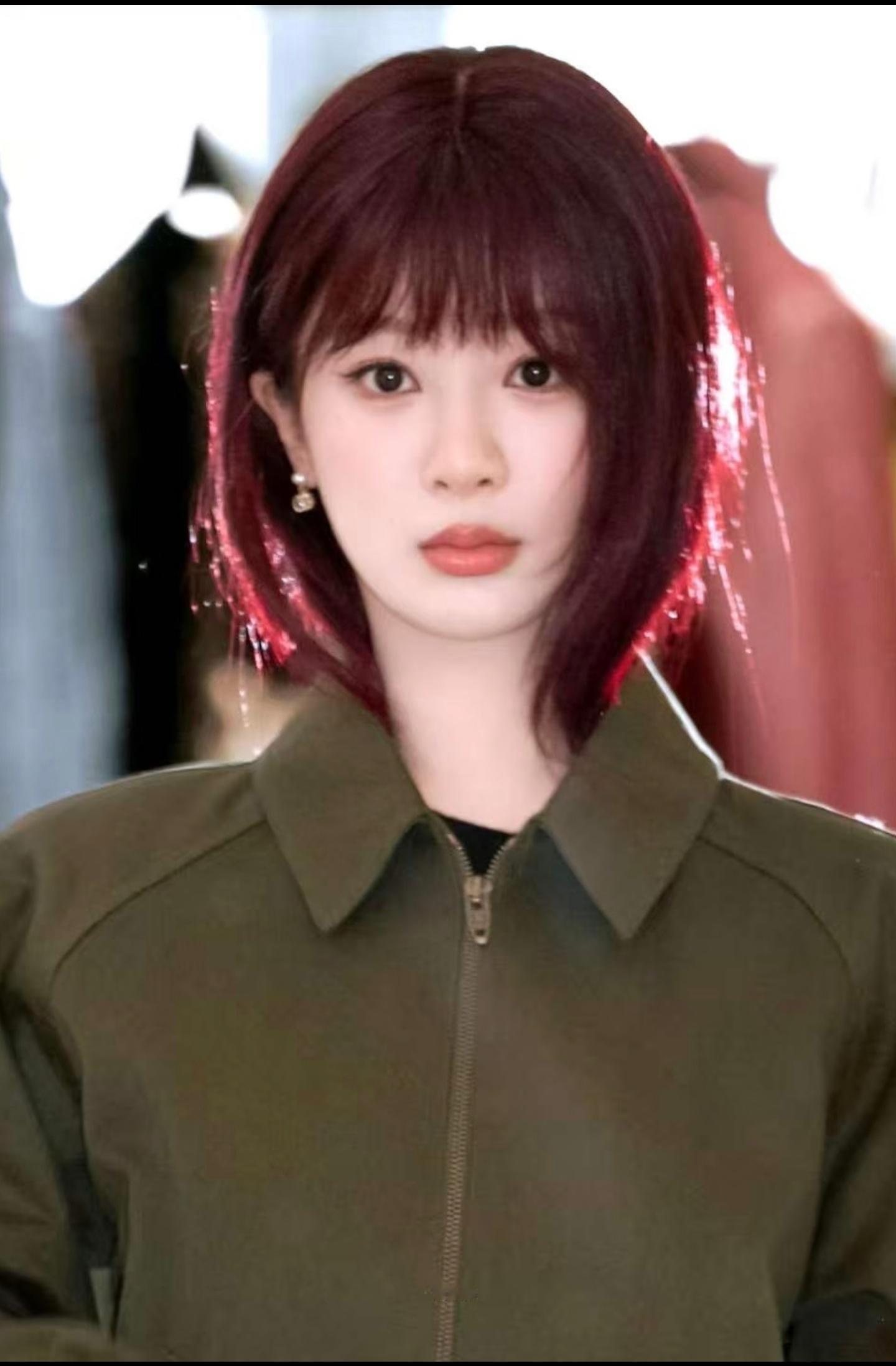 抖，杨紫热度关键词挺有内容。