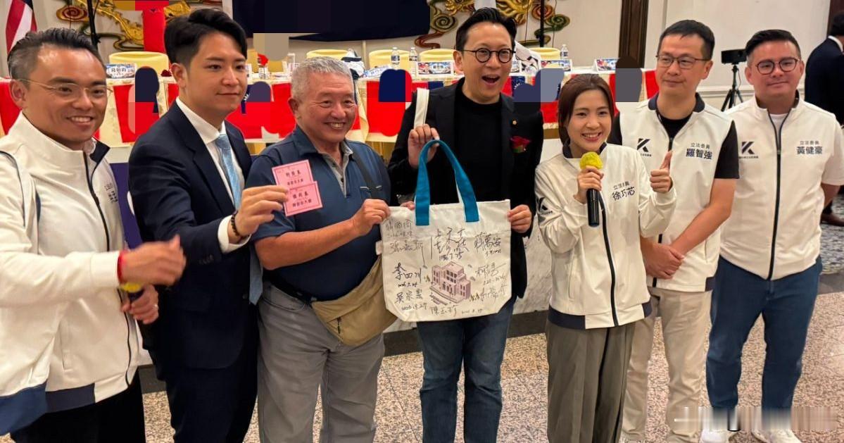 葛如钧等蓝委在美拉票 21日返台

正在美国乱窜的8名蓝委昨晚参加“美东侨胞造势