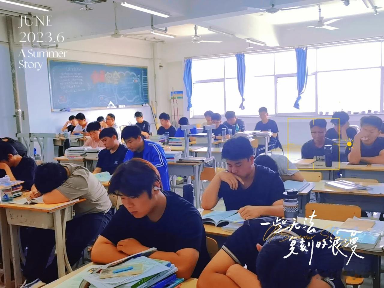 你认为高考是人生唯一的转折点吗?高考只是阶段式考试，大学毕业之后还有考研，公务员