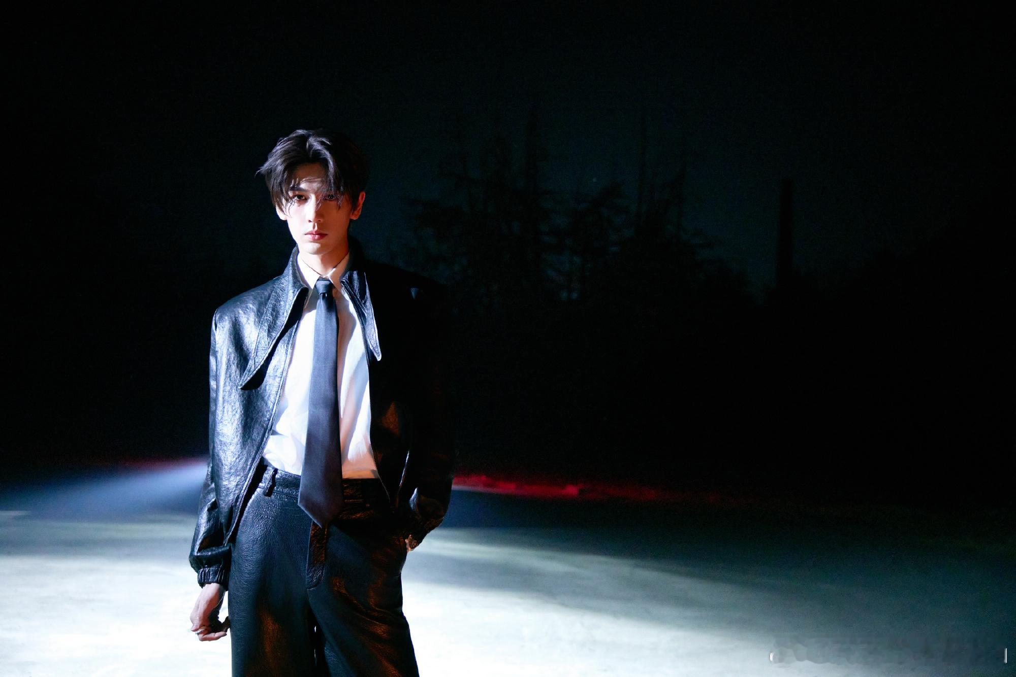 张凌赫 放过我给你枪皮 谁懂啊！张凌赫游戏ID可爱到犯规，“放过我给你枪皮”自带