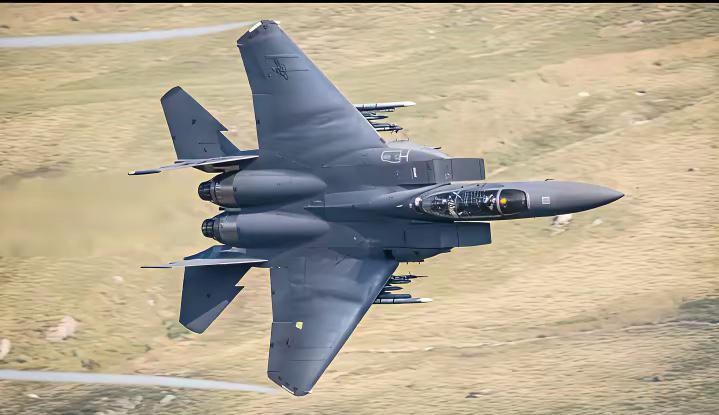 伊朗这次可是放了大招，不仅说打掉了美军的F-15战机，还向以色列大城市和机场发射