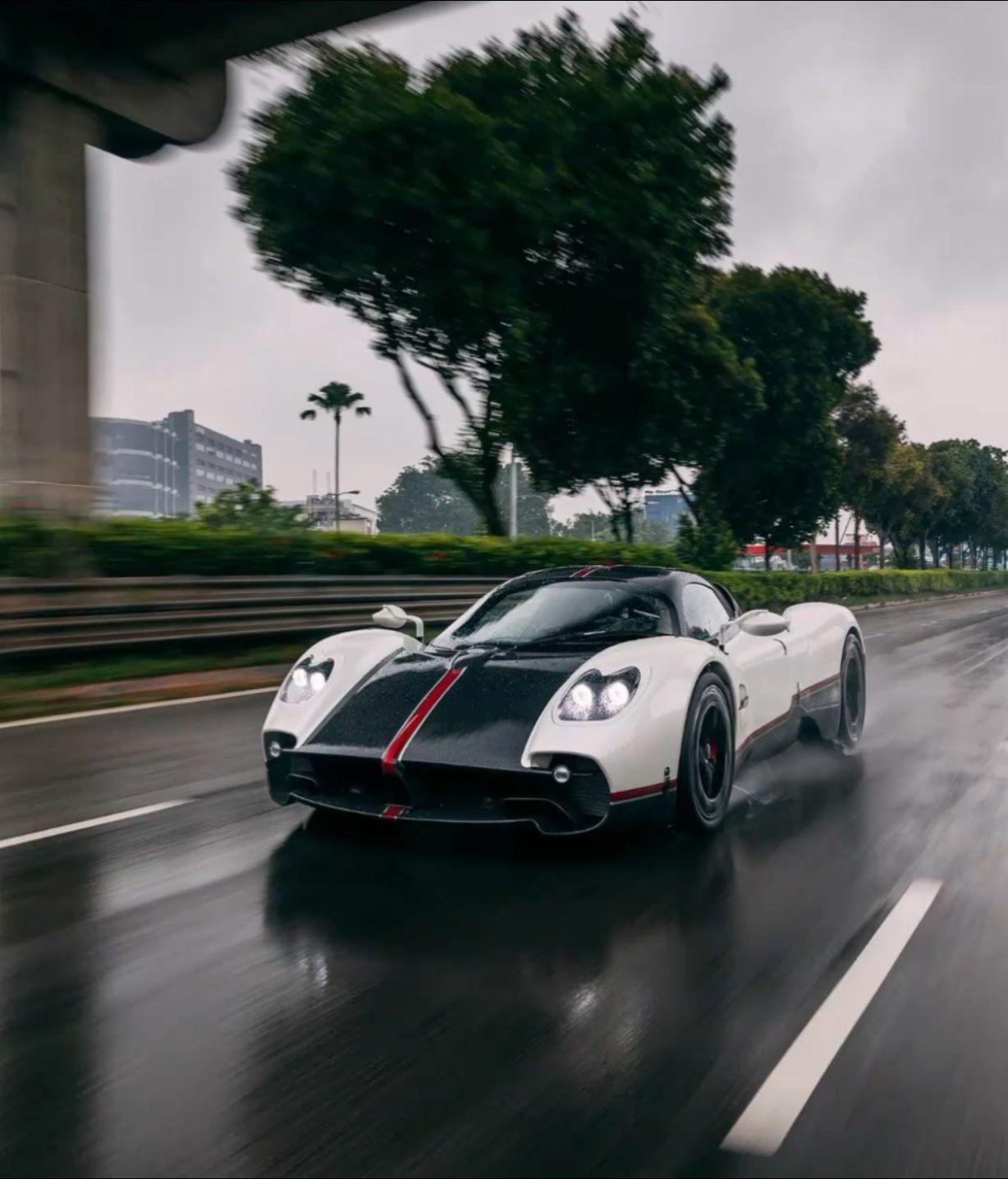 Utopia in the rain🌧。新加坡🇸🇬|Pagani...