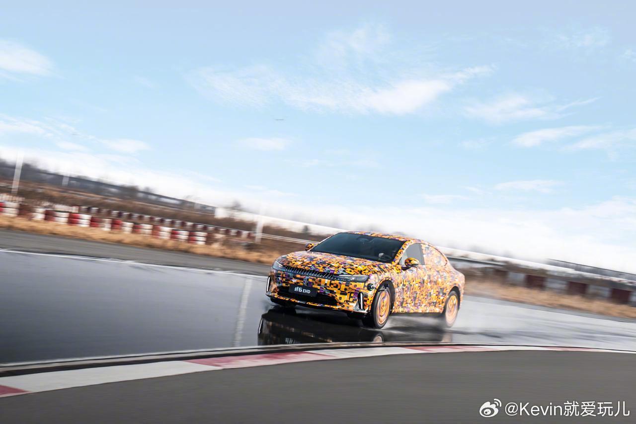 高速避障能不能猛打方向高速情况下 最好不要猛打方向盘重心高的车容易翻车 即便重心