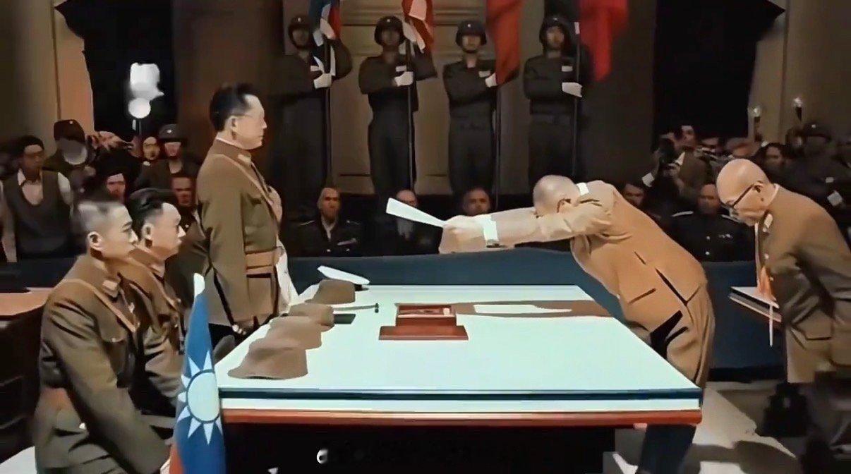 日本投降书明确台湾归还中国不讲信用 背信弃义不是他们的常规操作嘛，就得让他们再投