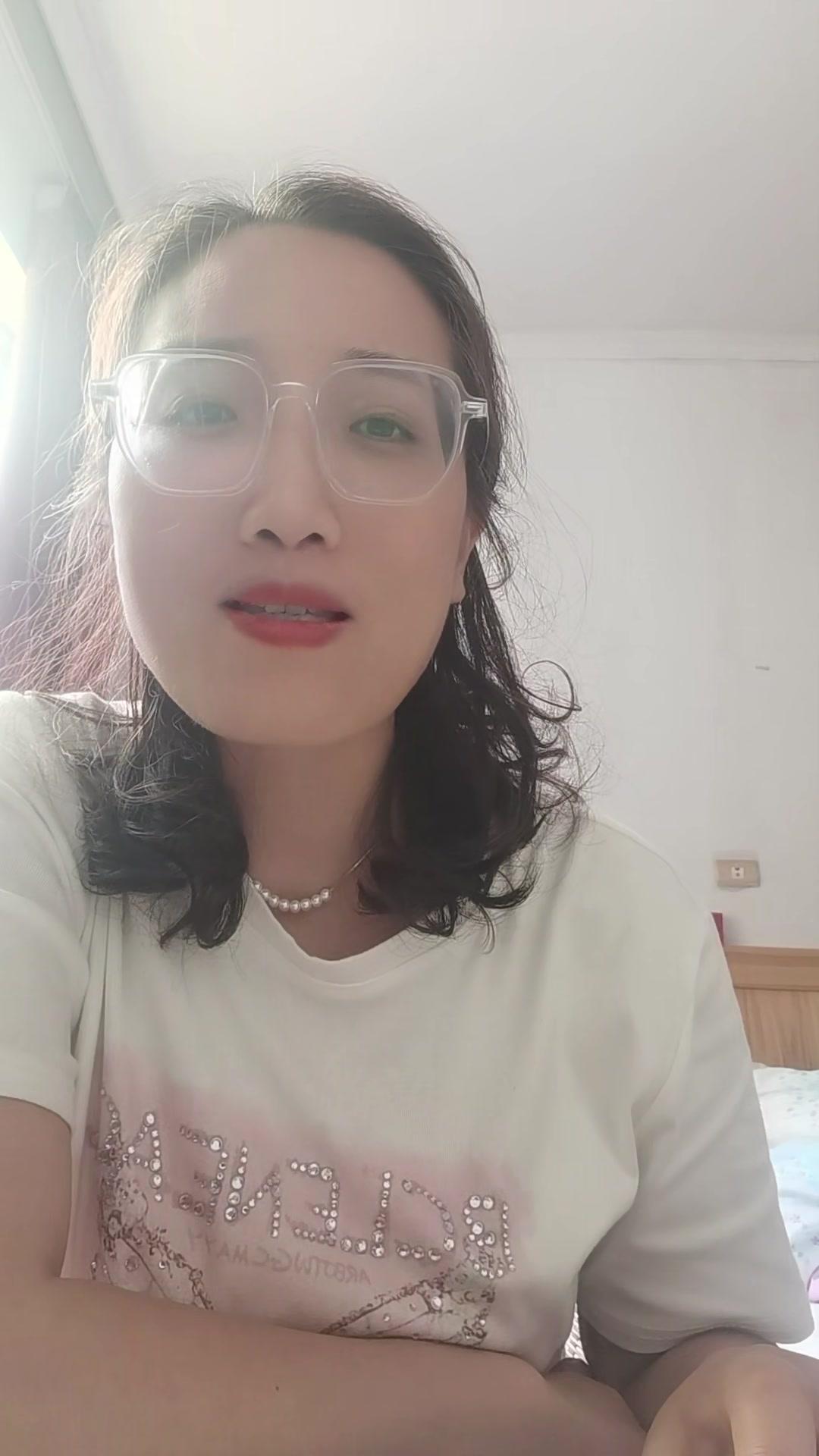 🔥追摩羯女有多香？追时累到想放弃？
追到手发现捡到宝！
原来摩羯女是隐藏的人间