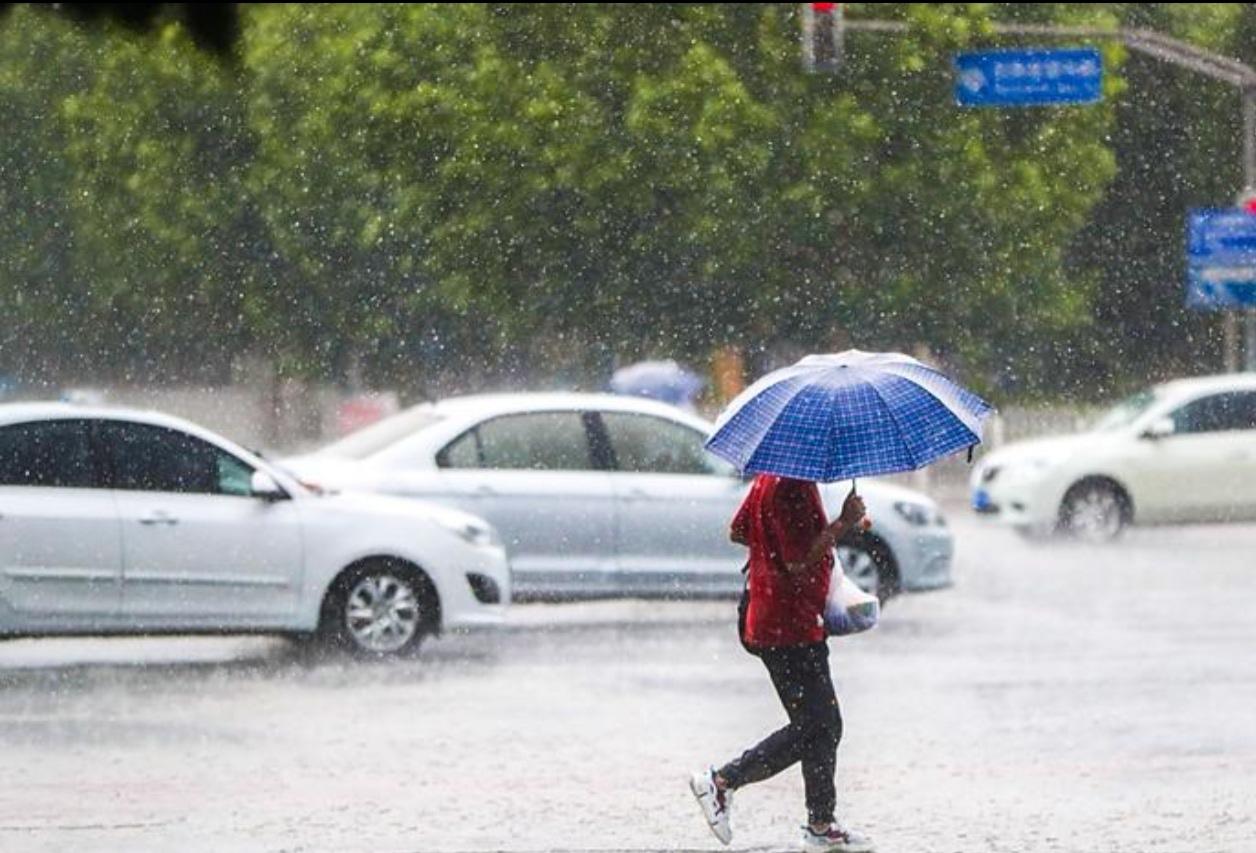 雨҈雨҈雨҈！5月15日起中东部强降雨来袭，这些地方要特别注意！

大家注意了！