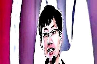 凌晨三点，我把刚跑崩的模型丢进GitHub，十分钟后，一个芬兰小哥甩来一行补丁，