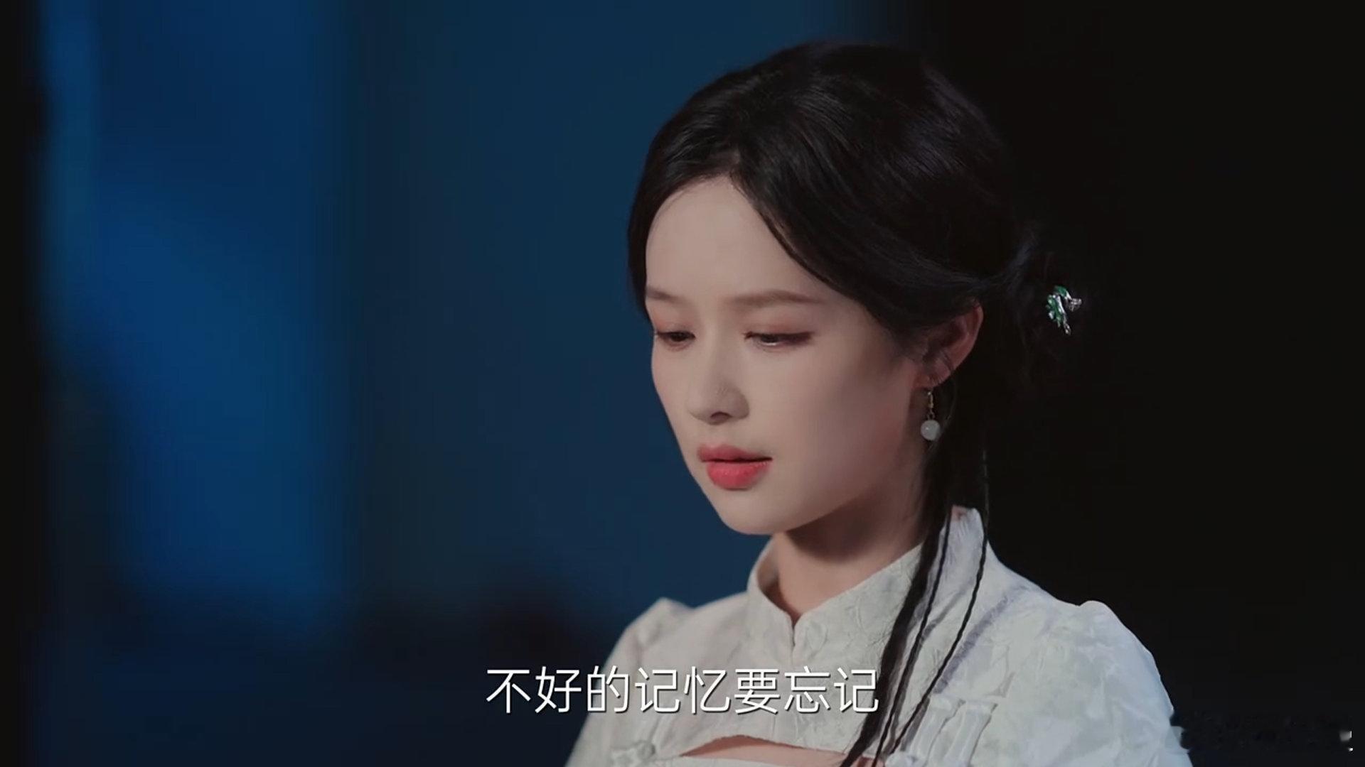 余茵新剧一句话救回自杀少女好看！只有女性间的温暖救赎，这种群像戏才是真天花板，看