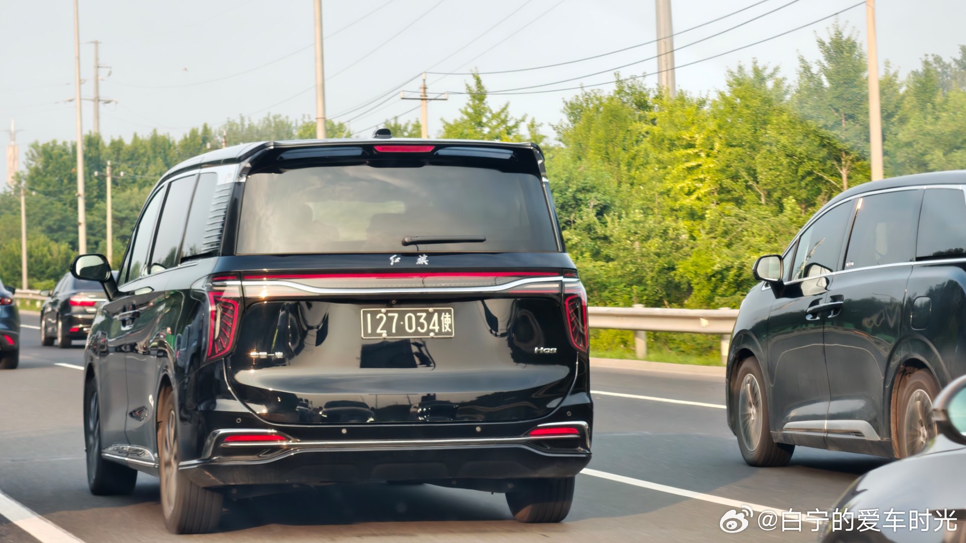 这是哪国的？帅啊！ 
