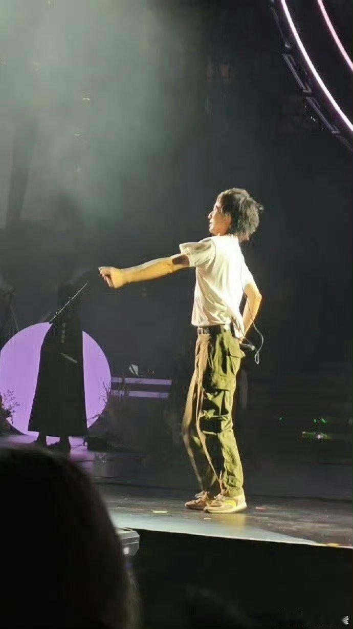 #回春丹热舞##回春丹嘶吼清唱#啊啊啊今天的快乐和激动是回春丹给的啊！看回春丹的