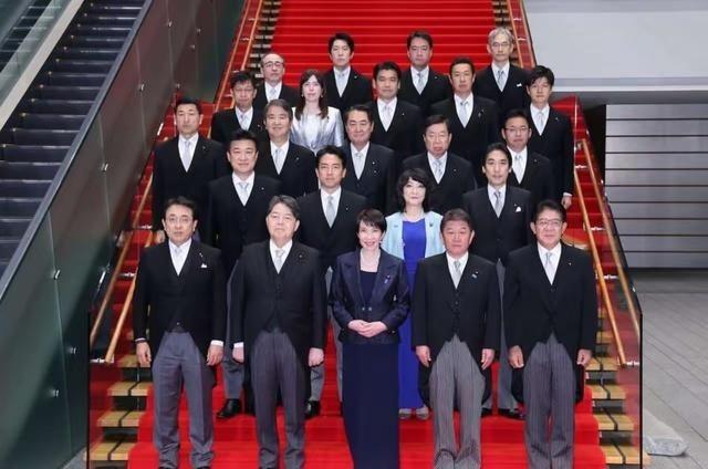 日本战略：援助乌克兰，拖垮俄罗斯，收复北方四岛。日本政府宣布再向乌克兰提供60亿