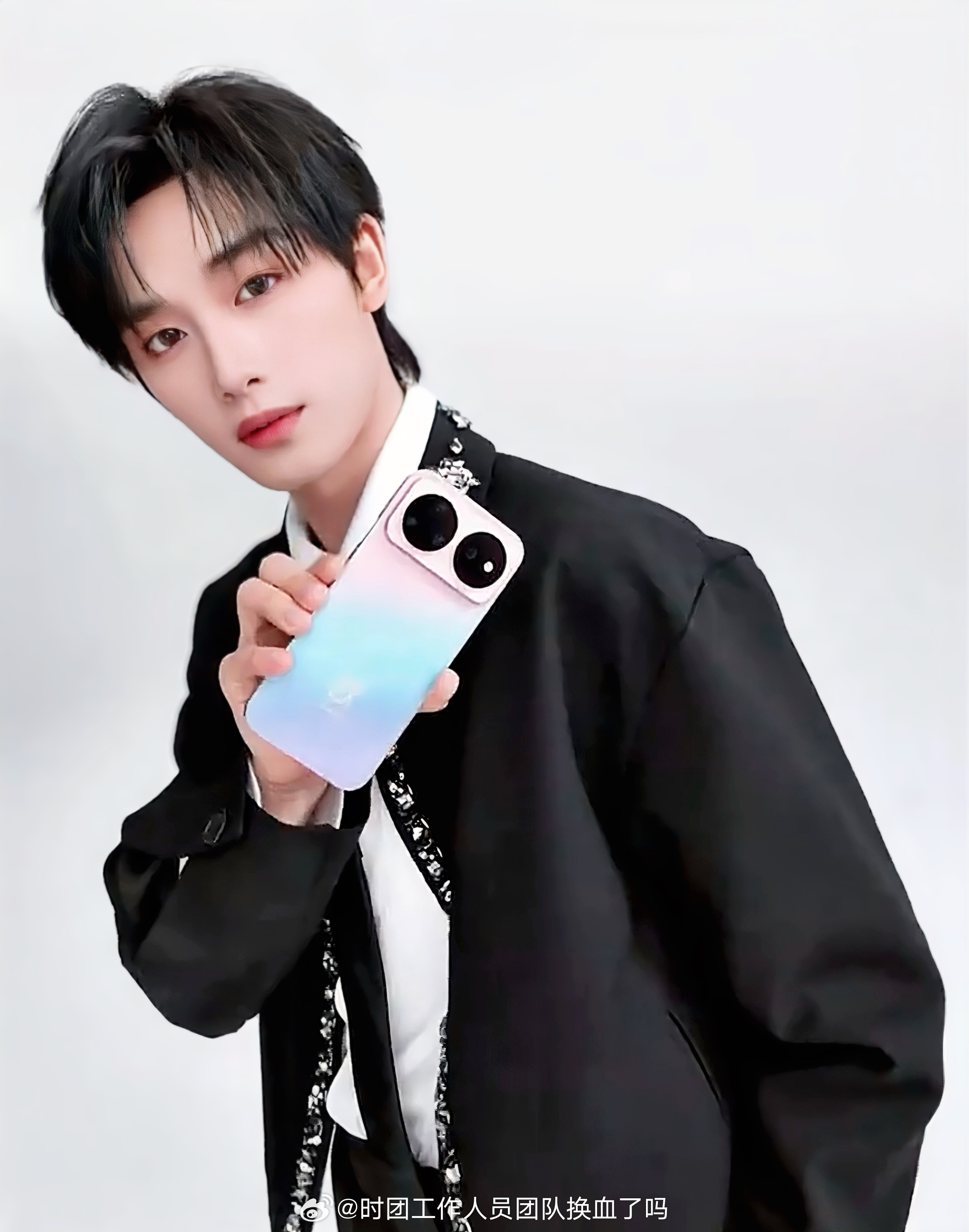 时代少年团终于迎来他第二个整肃批代言帅气HUAWEI nova代言人时代少年团 