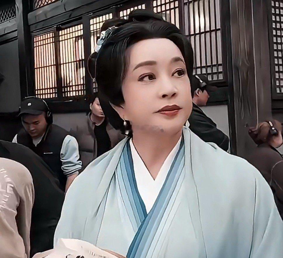 其他的不说，就是庆奶这心态就已经无敌了，真正大女主！任你们怎么说，我想演就演刘晓