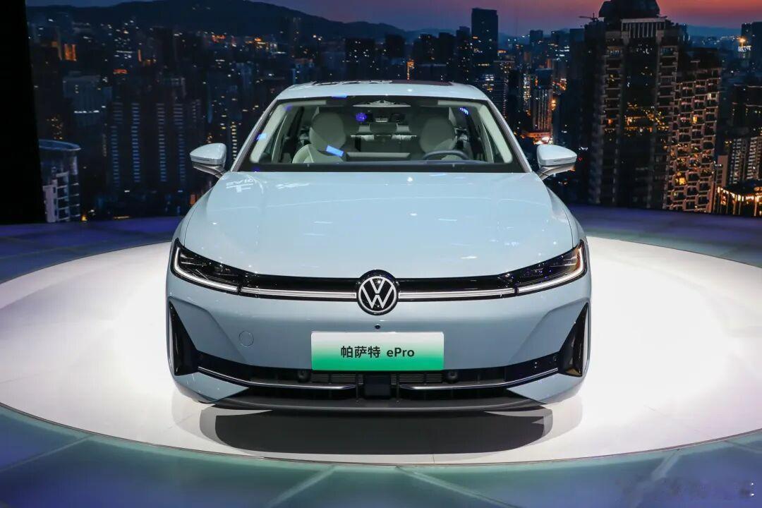 汽车民生 【新车前瞻：帕萨特全新插混来袭，最大亮点升级到哭，看出来了：上汽大众根