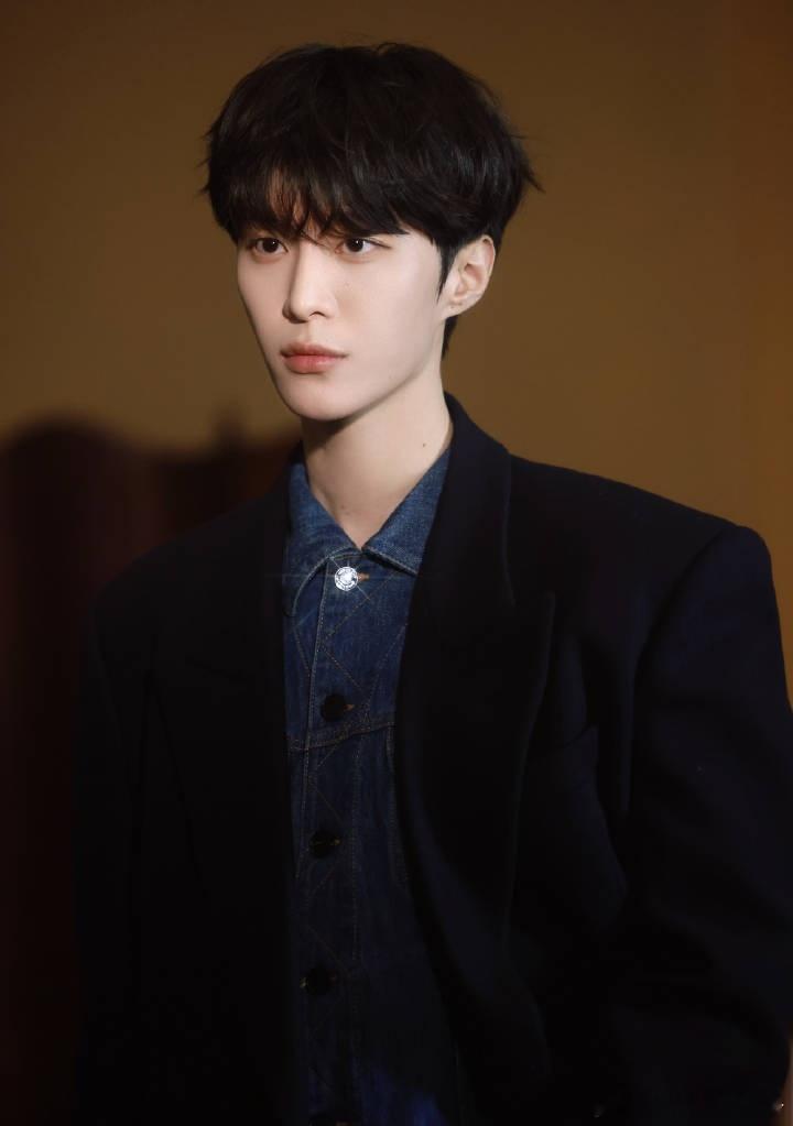 范丞丞主演电影《浪浪人生》登万达业绩预告，提到“取得了良好的口碑及票房收益” 