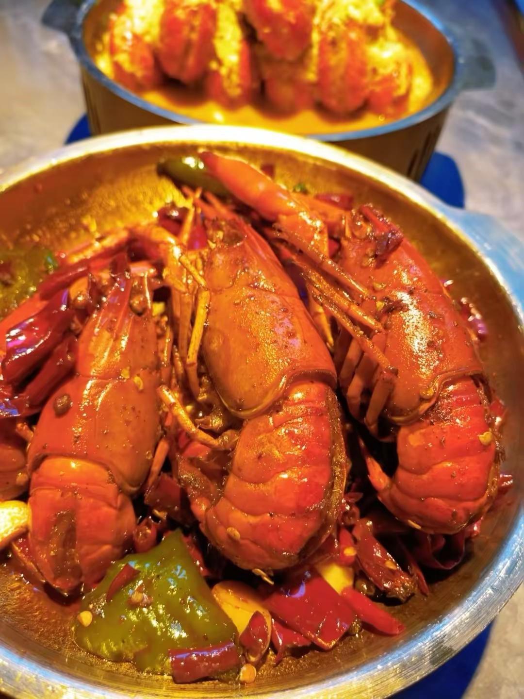 新上60多烧烤套餐！还包含油边！另外店里还能吃到蓝龙！贾大囍 东北大油边 特色烧