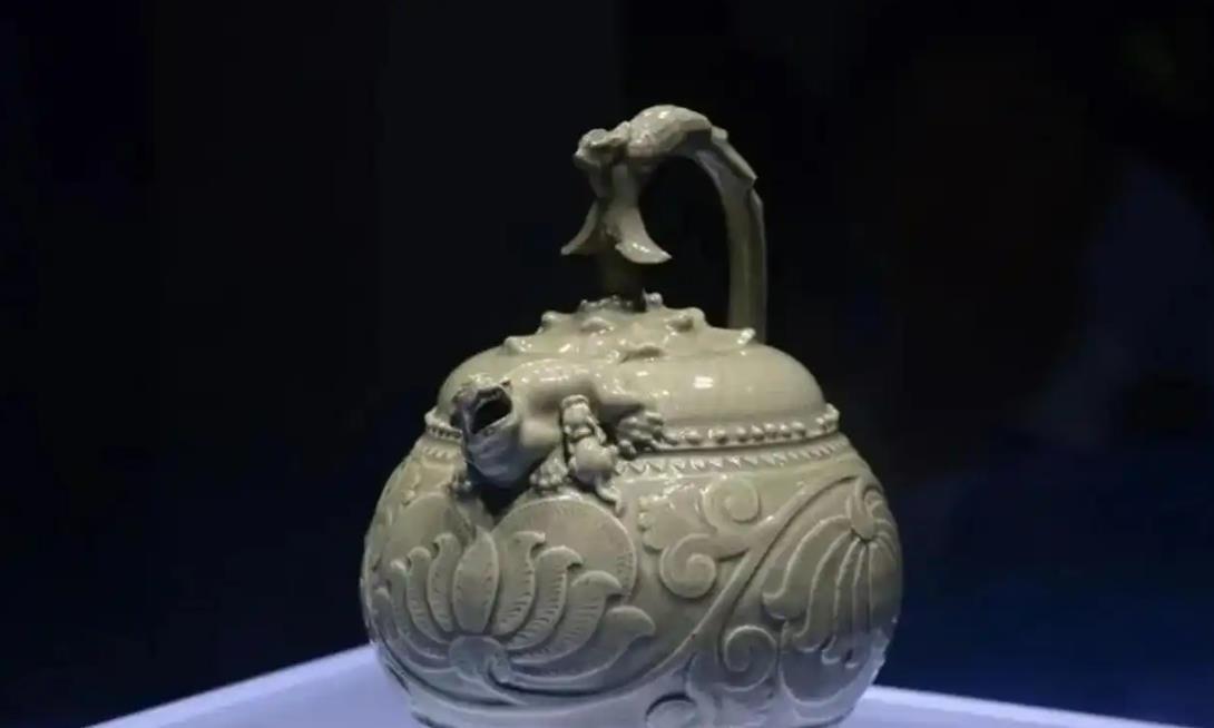 1968年，陕西彬县，农民晁某和媳妇发生争吵，他挨了一巴掌，很没面子。一怒之下，