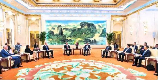 炸了！5月7日下午重磅消息，央视新闻火速播报，中美博弈迎来关键转折
 
当天，中