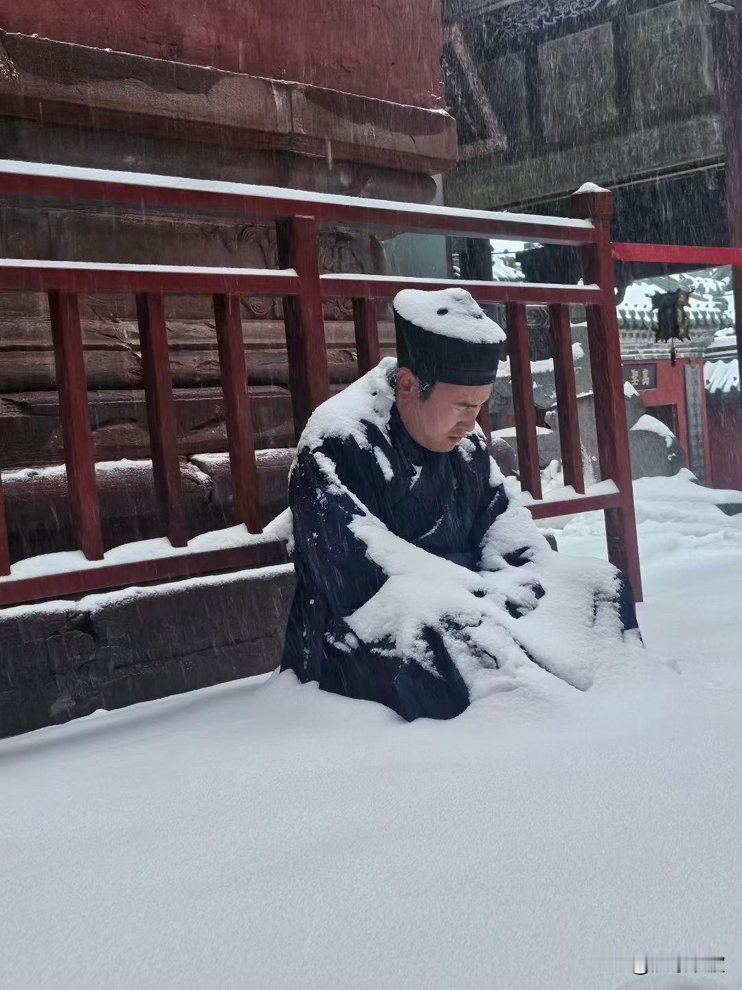 七律·题武当大寒大雪问道图

     雪埋衣袂坐忘寒，
     一任琼英覆帽