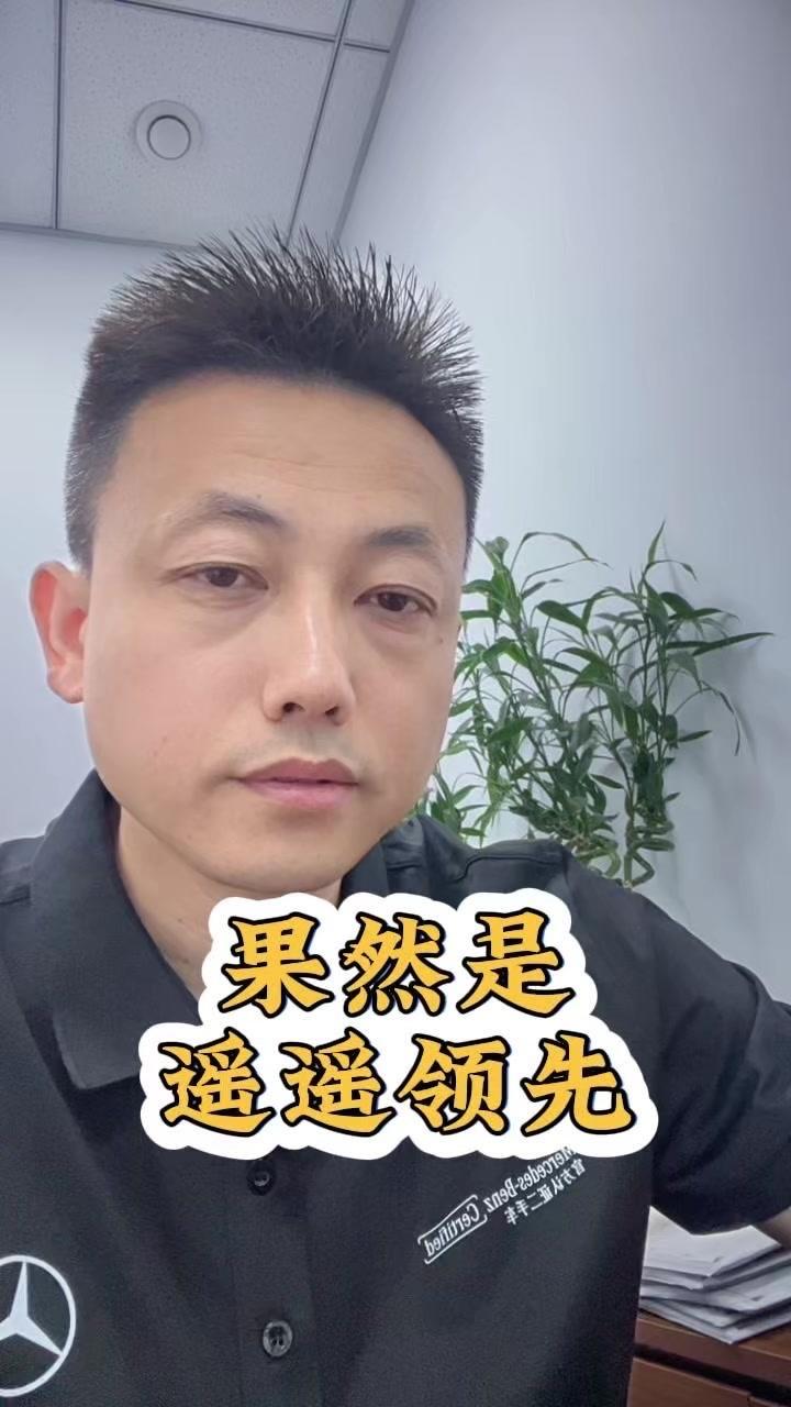 🤯汽车智能控制竟如此危险？来看个视频吧，这啥车呀，太吓人了！小易小易，主驾你好
