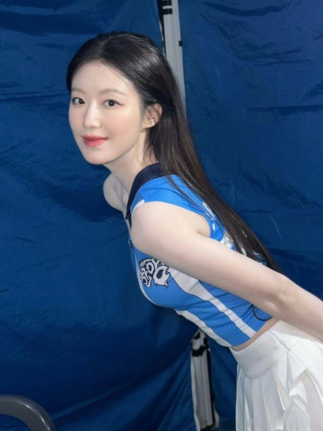叶舒华 