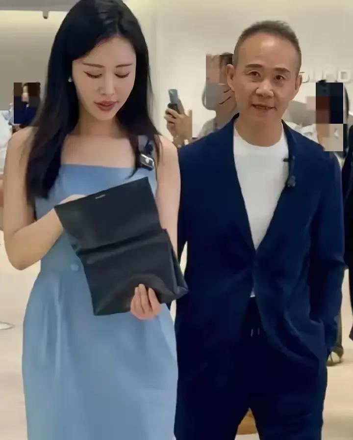 王石田朴珺，
如果是一见钟情，
谁先追的谁？
谁爱对方多一点？
谁比较有压力？