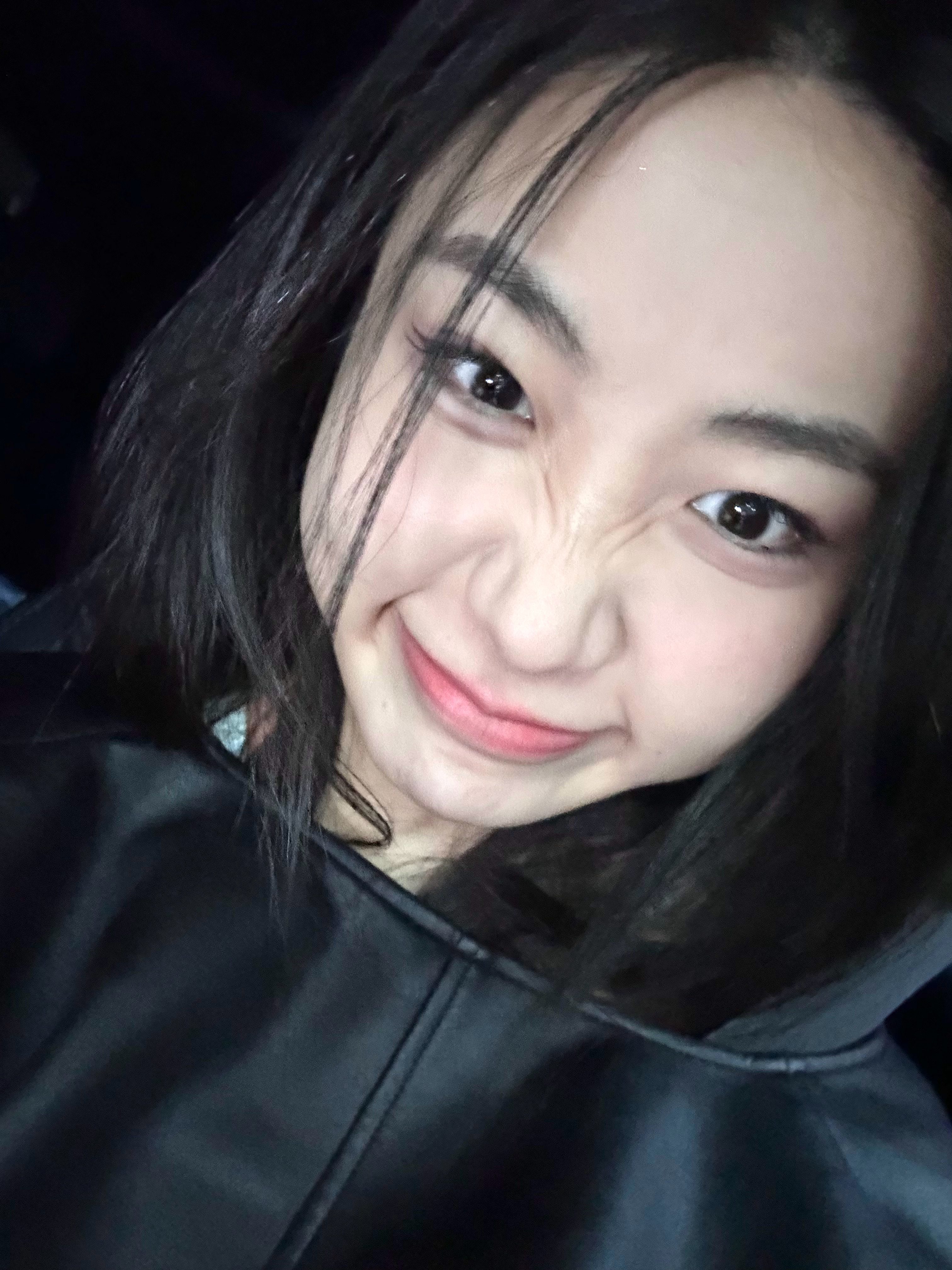 每天装美女好累 今天做一下寄几 ​​​