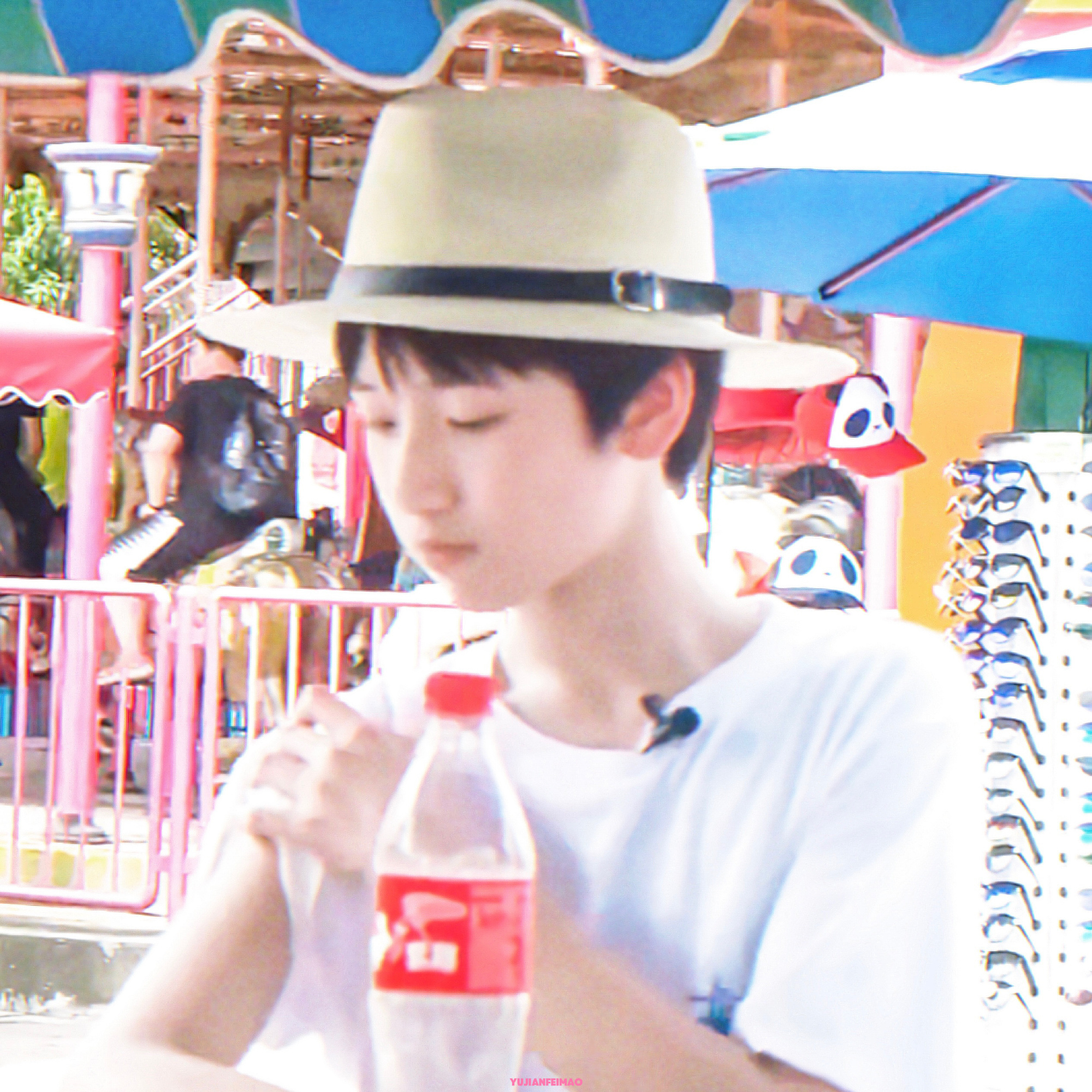 严浩翔 ❤️严浩翔高露洁品牌代言人 ❤️严浩翔 极限挑战 写不完的信  掉不完的
