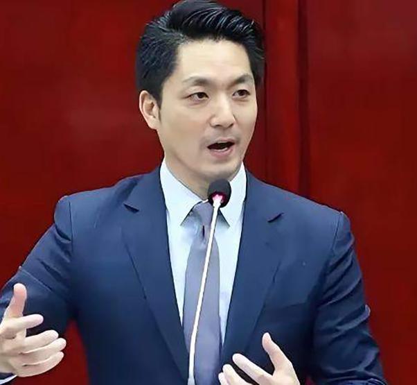 台北市市长、蒋介石的曾孙蒋万安直接把话说死了！

他曾当着媒体的面斩钉截铁地说，