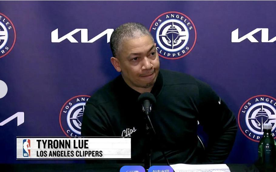 16连胜封神9年，快船才不是湖人，泰伦卢当众立誓不是空谈！
北京时间2026年1